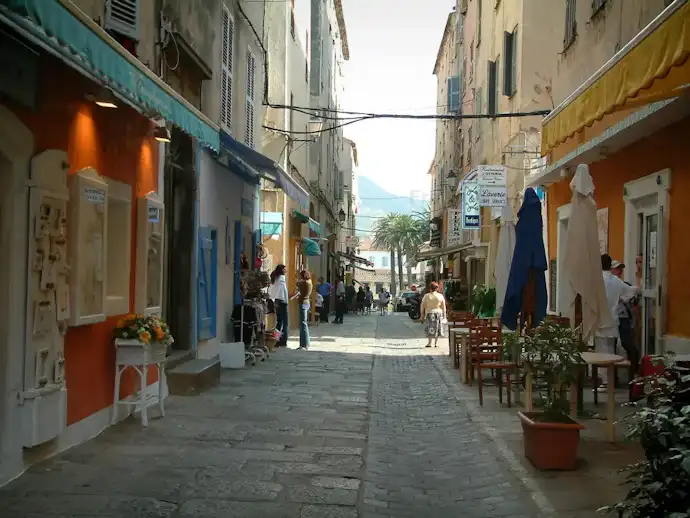 se loger a ile rousse
