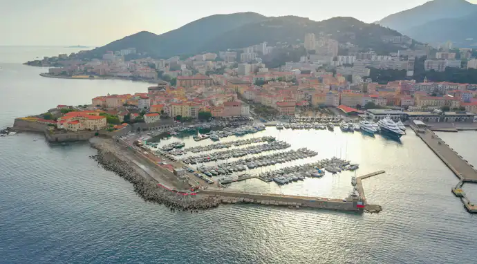 villes où investir en Corse